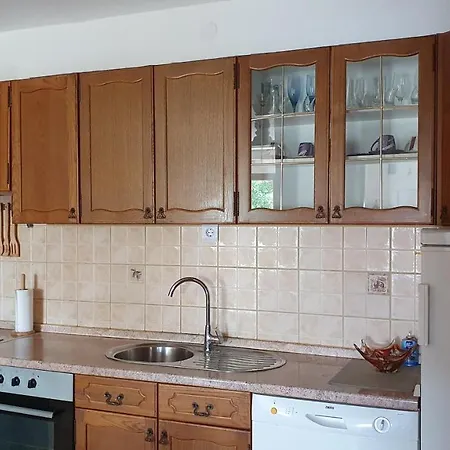 Apartman Caco3 - Potpuno Opremljen Stan U Blizini Plitvickih Jezera Korenica Exterior photo